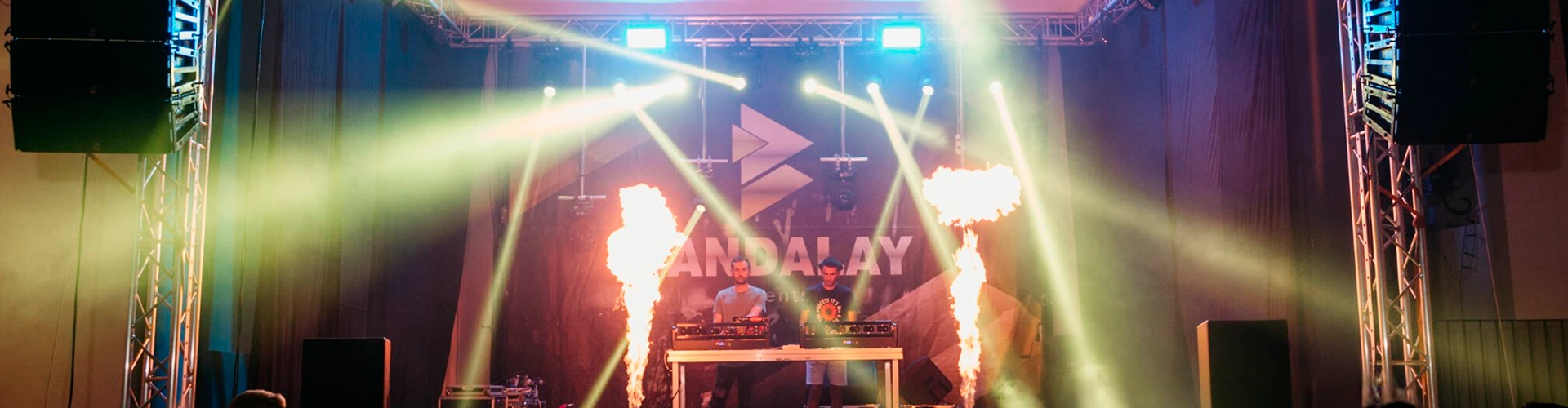 interior cocina restaurante